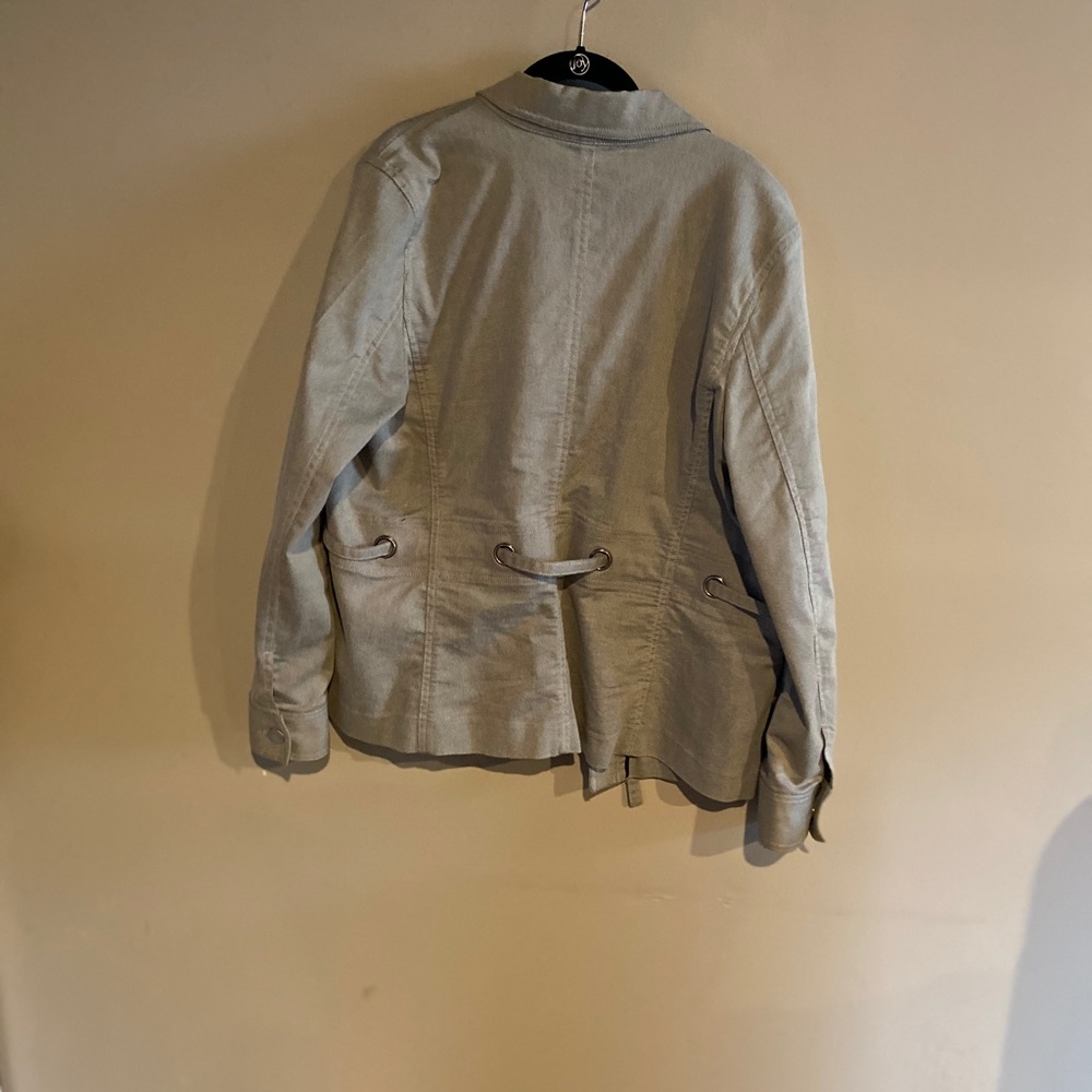 Jacket - Picture 2 of 2